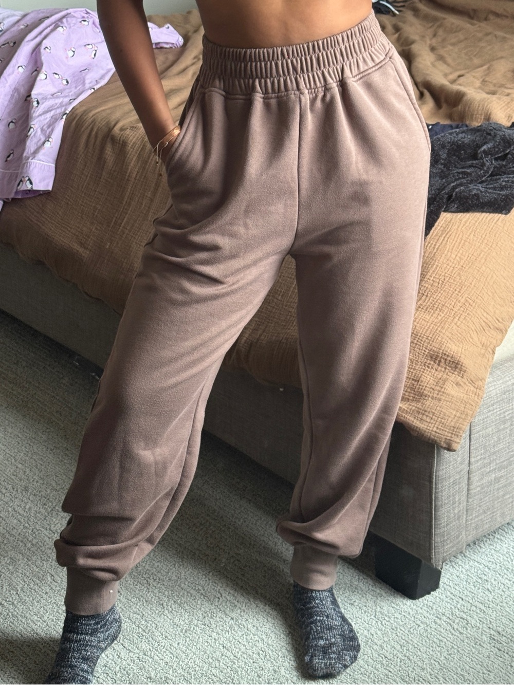 Women’s High-Rise Elastic Waist Jogger Pants - Brown